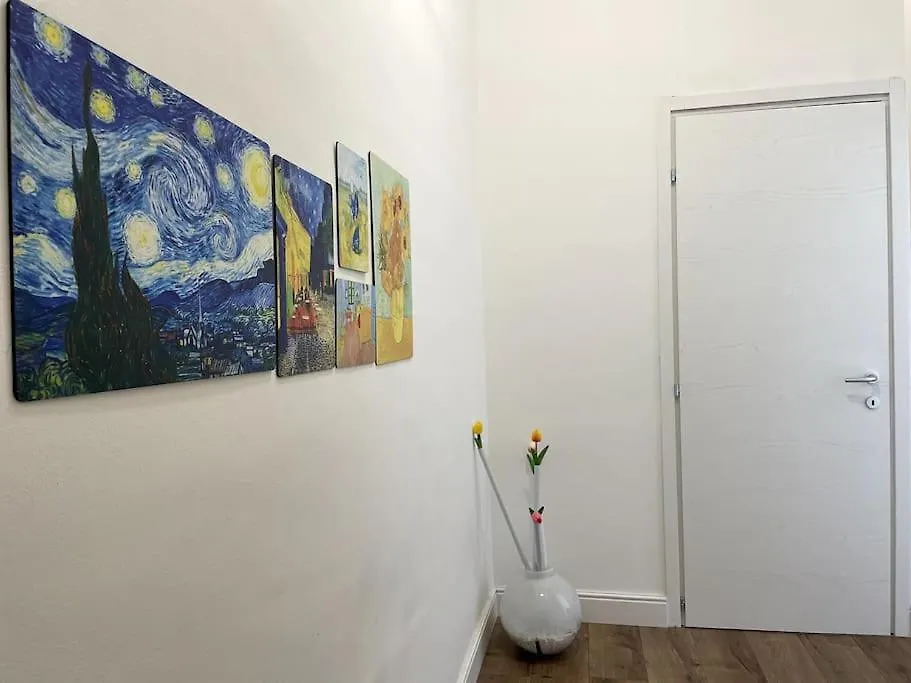 Van Gogh House In Bergamo 0*,